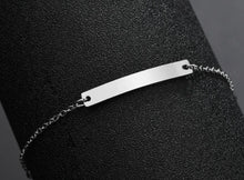 Load image into Gallery viewer, Horizontal curved bracelet (4mm x 30mm)
